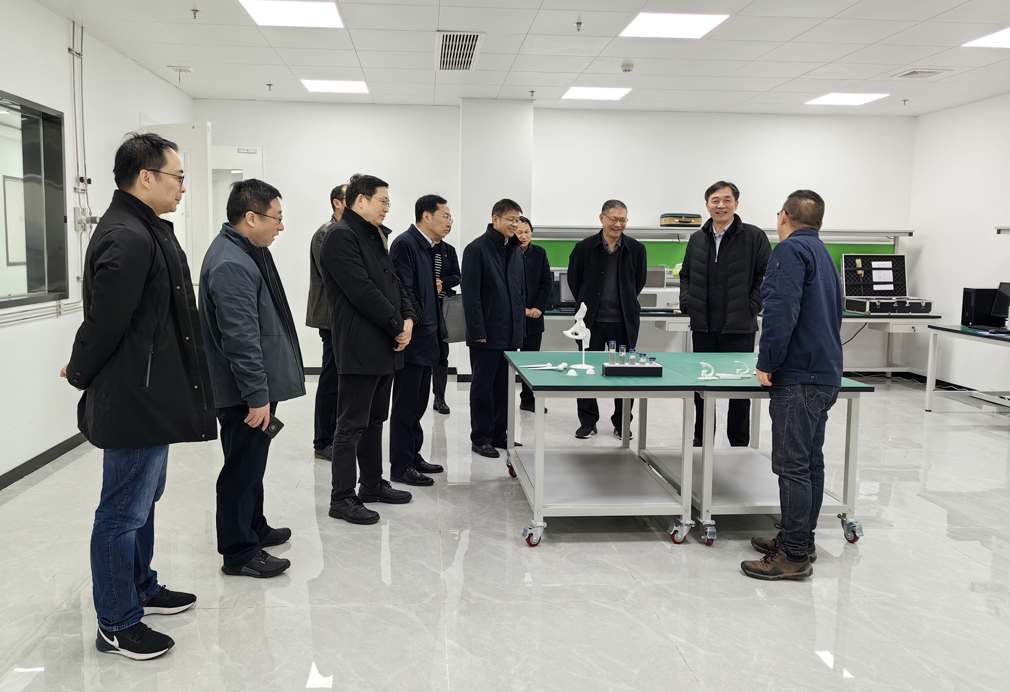 农工党南京市委主委胡万进赴高淳调研医疗健康产业发展1.jpg