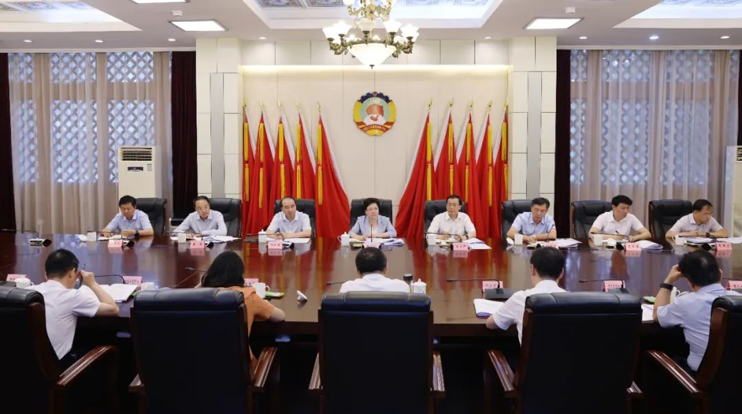 南京市委书记韩立明督办农工党南京市委会提案：同心同向持续优化发展环境 促进民营经济做大做优做强 王立平参加.jpg