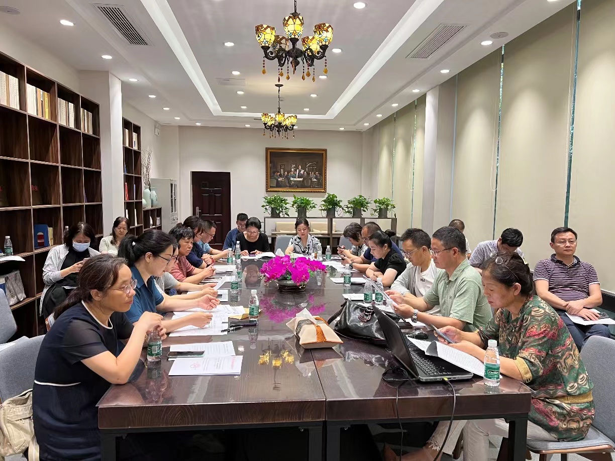 农工党南京市科教专委会、秦淮区基层委员会联合开展“凝心铸魂强根基、团结奋进新征程”主题教育暨共建共学专题调研活动 (1).jpg