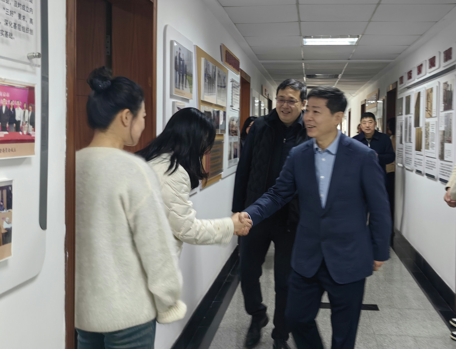中共南京市委统战部领导走访农工党南京市委会机关 2.jpg