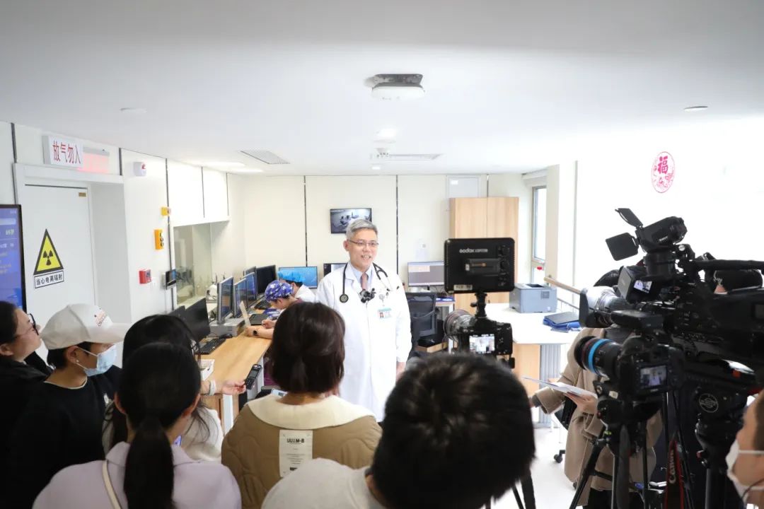 全国人大代表张俊杰：以医者仁心诠释履职担当 (3).jpg