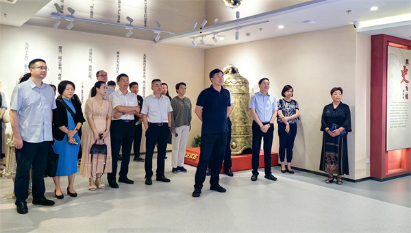 农工党南京市委会赴省委会廉洁教育基地开展纪律学习教育 (2).jpg