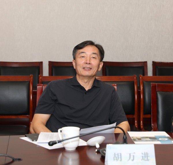 1758871922874043008.jpg 农工党南京市委会与中共南京市中医院党委举行座谈会2.jpg