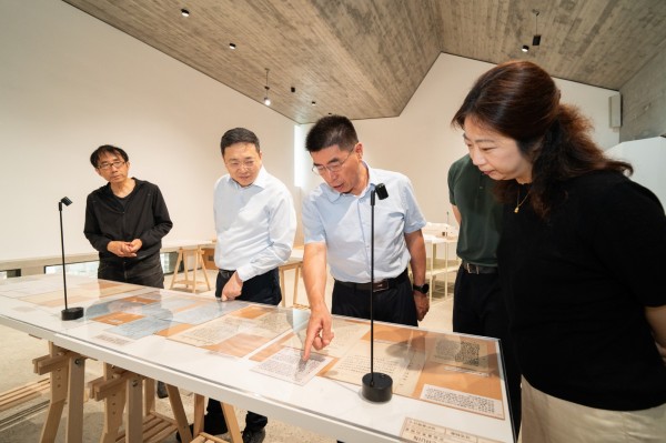农工党南京市委会与市建委联合开展“同心共建·焕新金陵”——统战赋能南京城市更新交流活动1.jpg